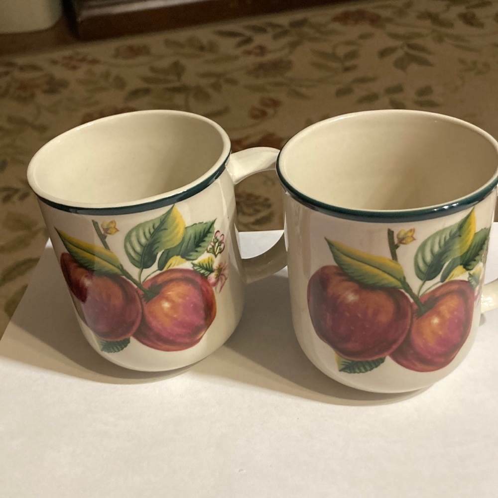 Mugs!